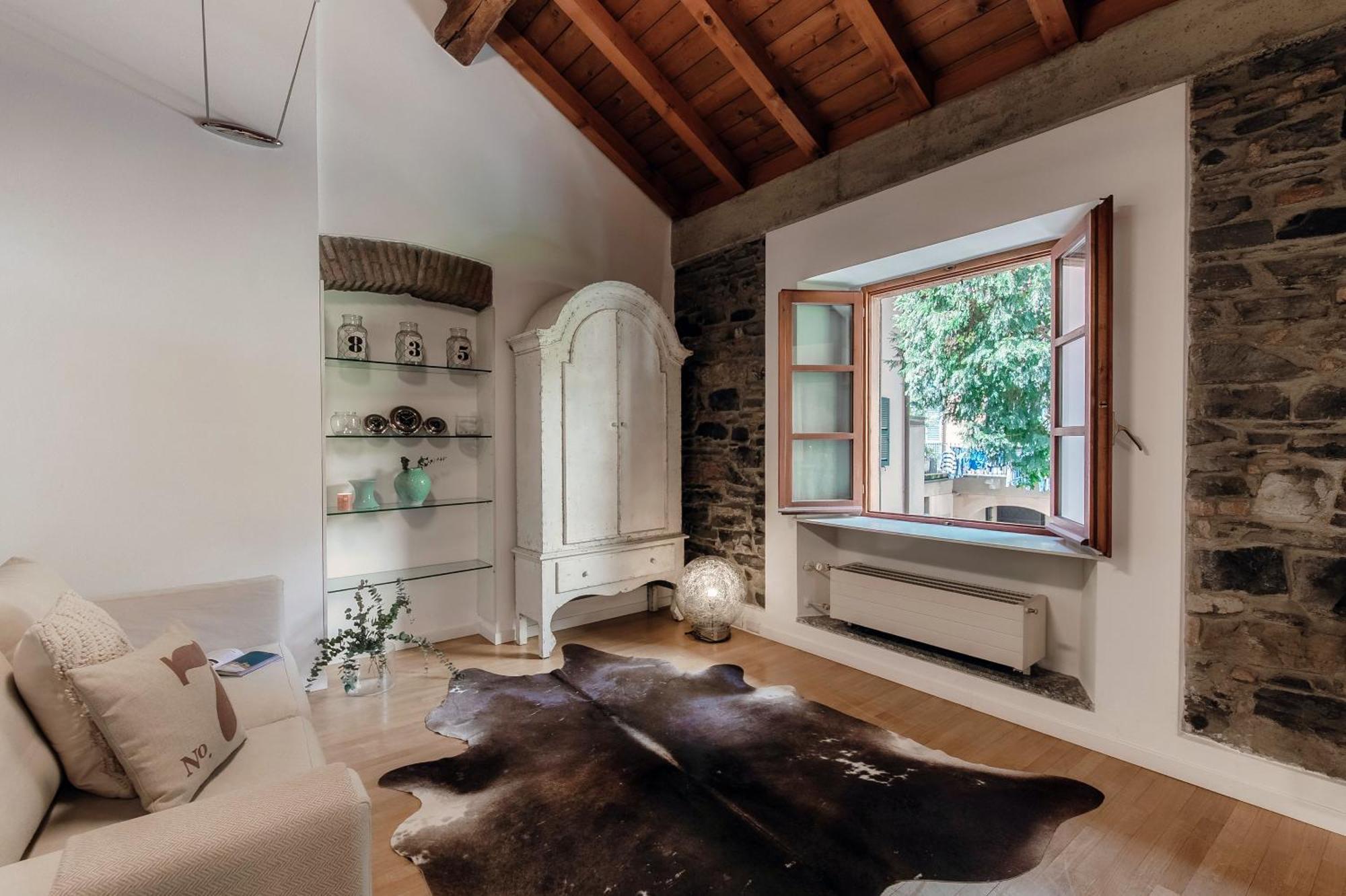 Corte Delle Rondini - Bymyhomeinコモ エクステリア 写真