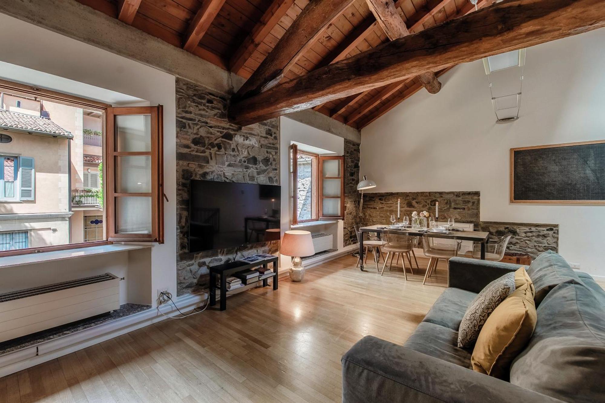 Corte Delle Rondini - Bymyhomeinコモ エクステリア 写真